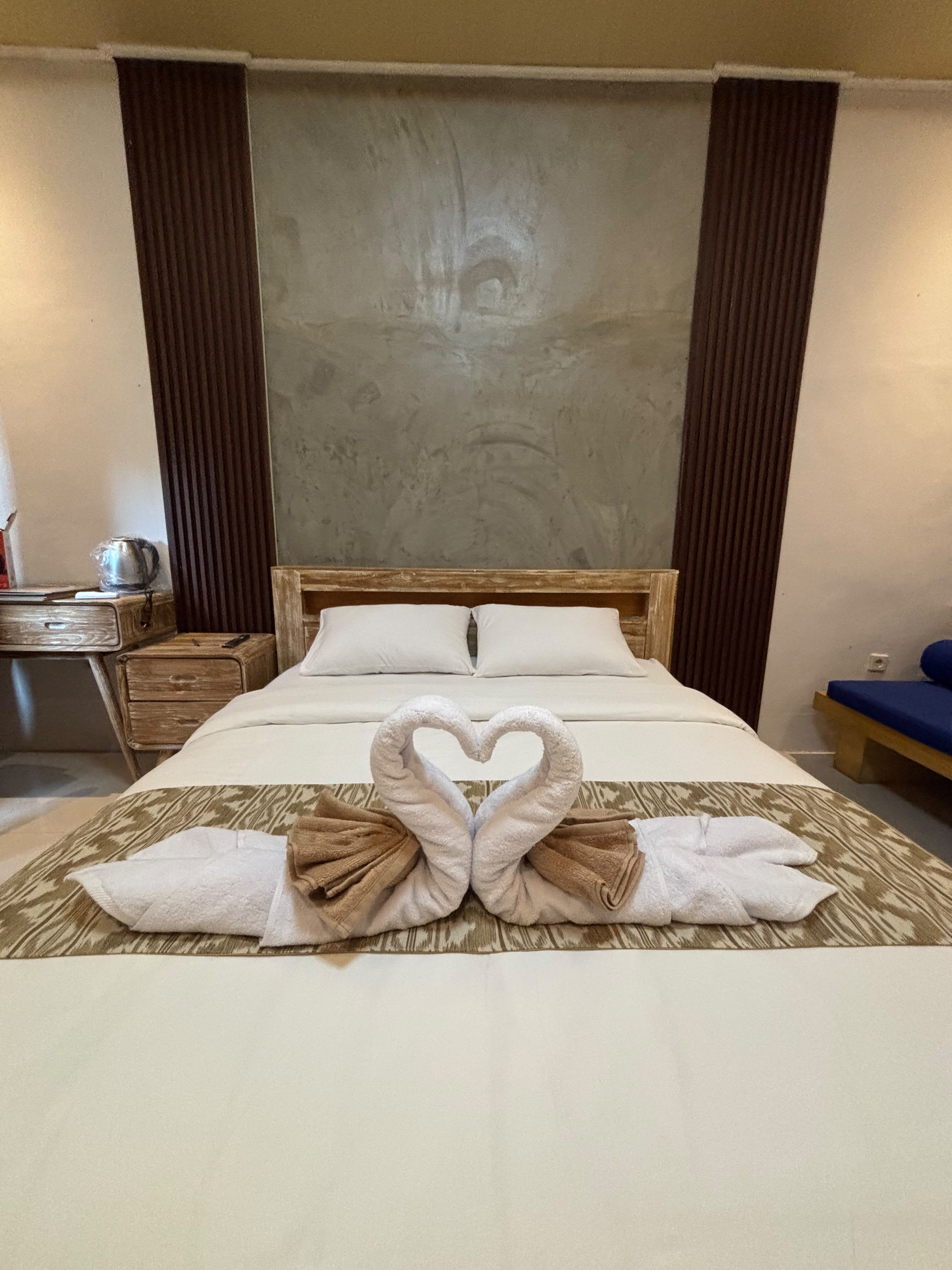 Kamar Pasraman Jatukrama Guesthouse